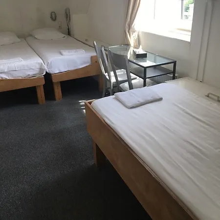 Hotel Amar 2*