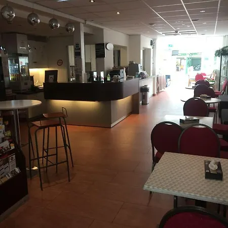 Amar 2* روتردام