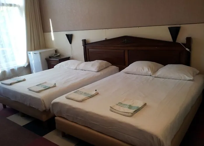 Amar 2* روتردام